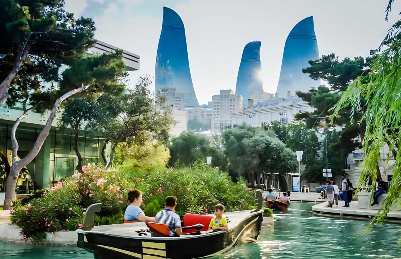 Amber Hotel Baku Exterior photo